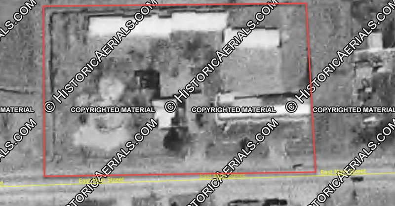 Shiawassee House Motel (Central Motel) - 1972 Aerial (newer photo)